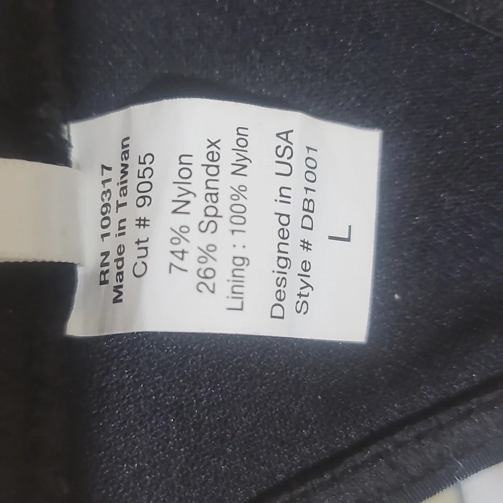 Nwot black swim suit top - Picture 8 of 8